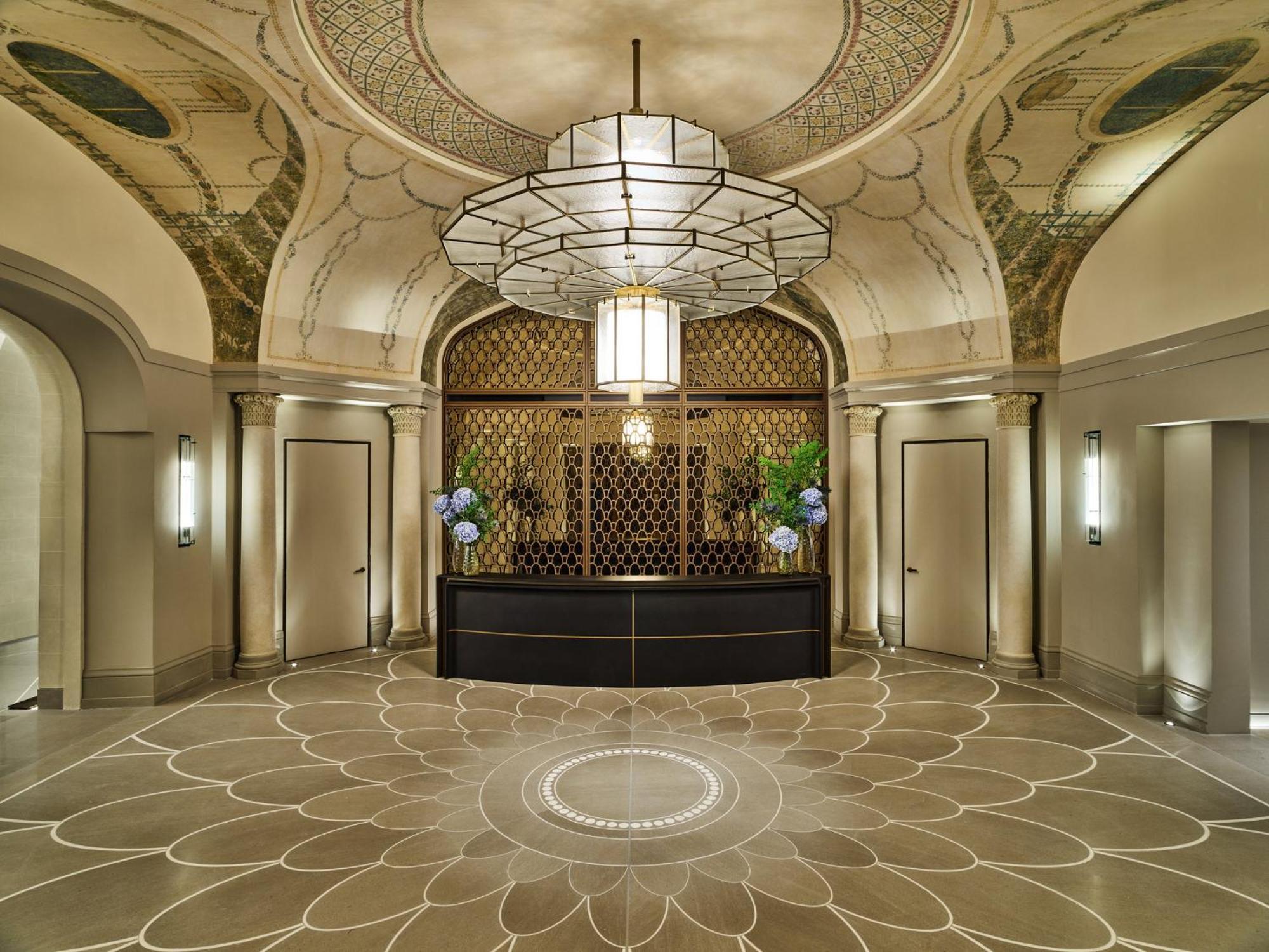 Hotel Mandarin Oriental Lutetia, 5*